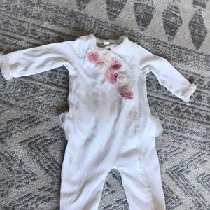 Never worn onesie with adorable tutu and flowers